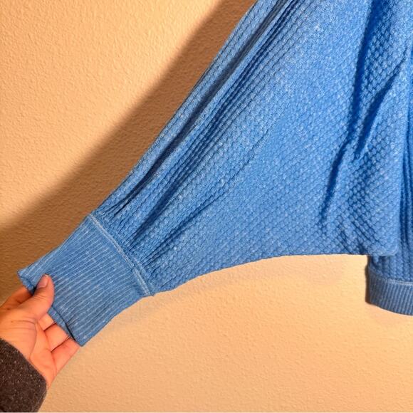 Free People Blue Westend Thermal Top Blouse Womens S Oversized Boho Fall Sweater - Picture 3 of 11